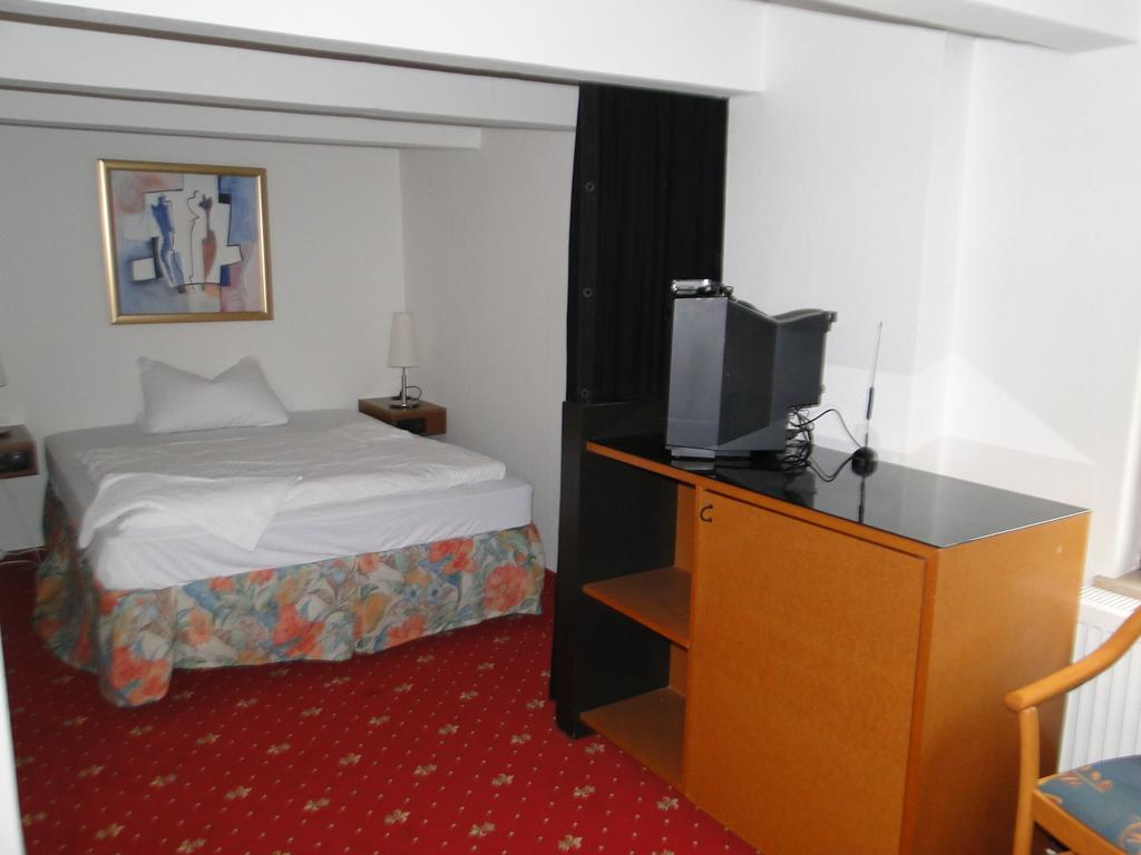 Hotel Dallgow Chambre photo
