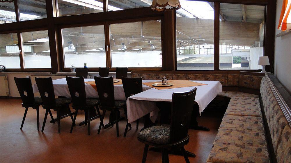 Hotel Dallgow Extérieur photo