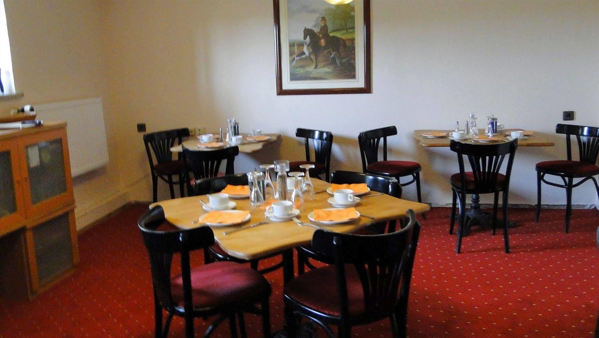 Hotel Dallgow Extérieur photo
